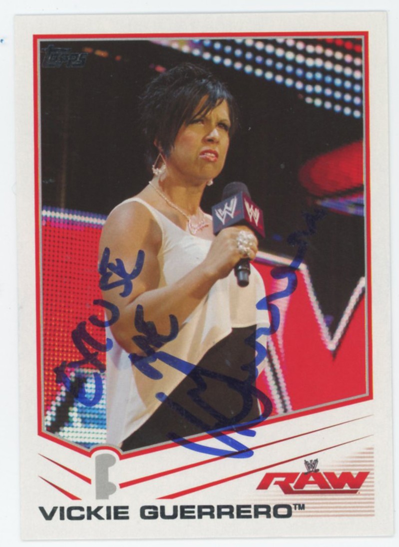 VICKIE GUERRERO WWE AUTHENTIC SIGNED 2013 TOPPS #42 CARD BAS #BS86695 COLLECTIBLE MEMORABILIA