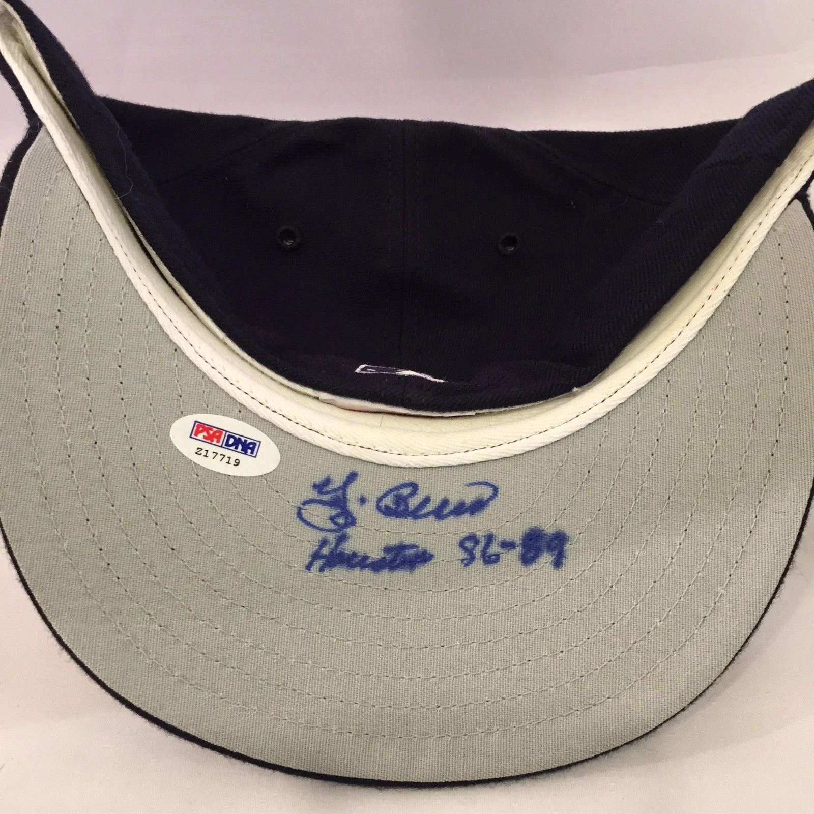 YOGI BERRA SIGNED INSCRIBED AUTHENTIC HOUSTON ASTROS BASEBALL CAP HAT PSA DNA COLLECTIBLE MEMORABILIA