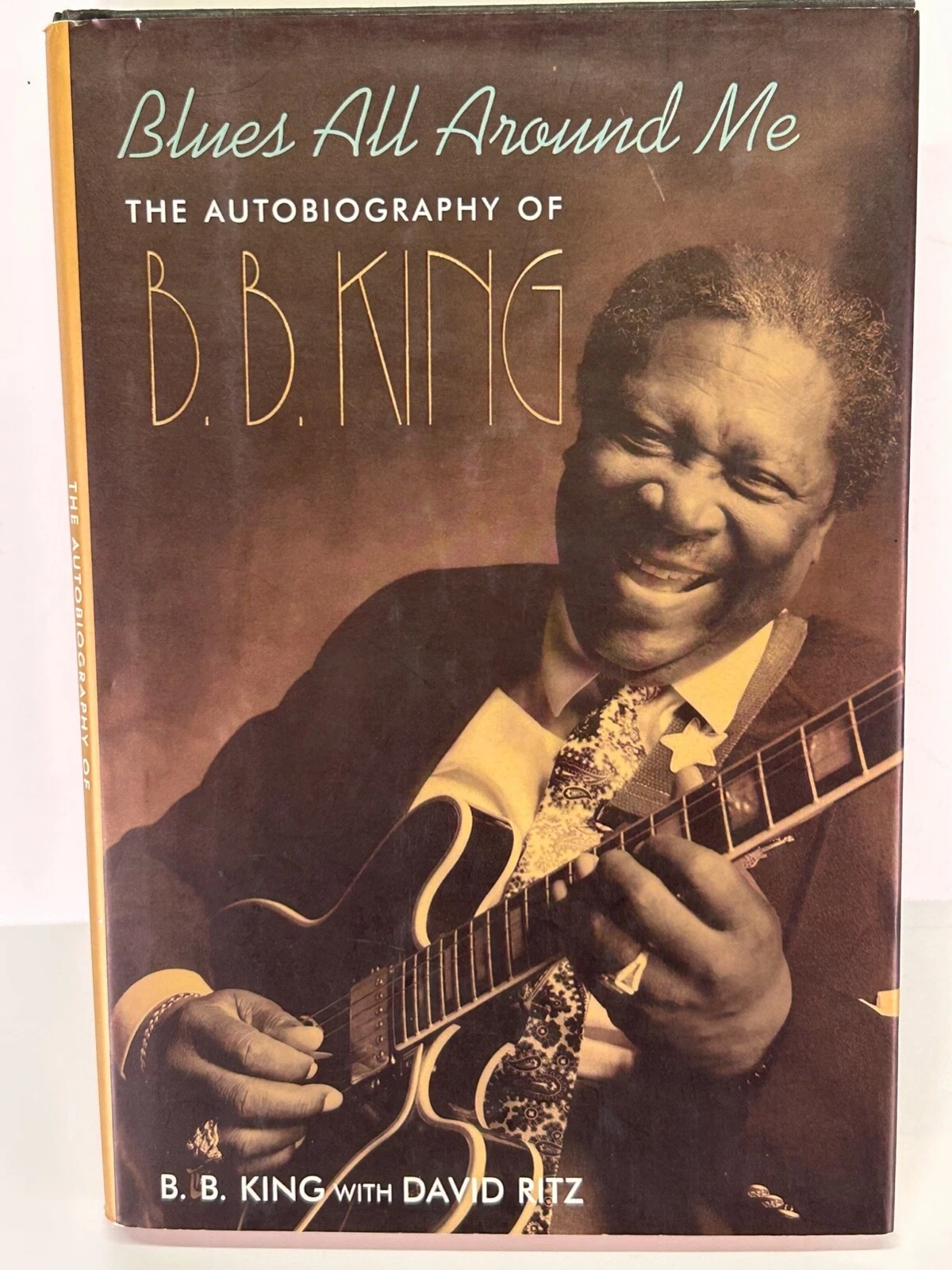 B.B. KING Signed Autograph Book 
