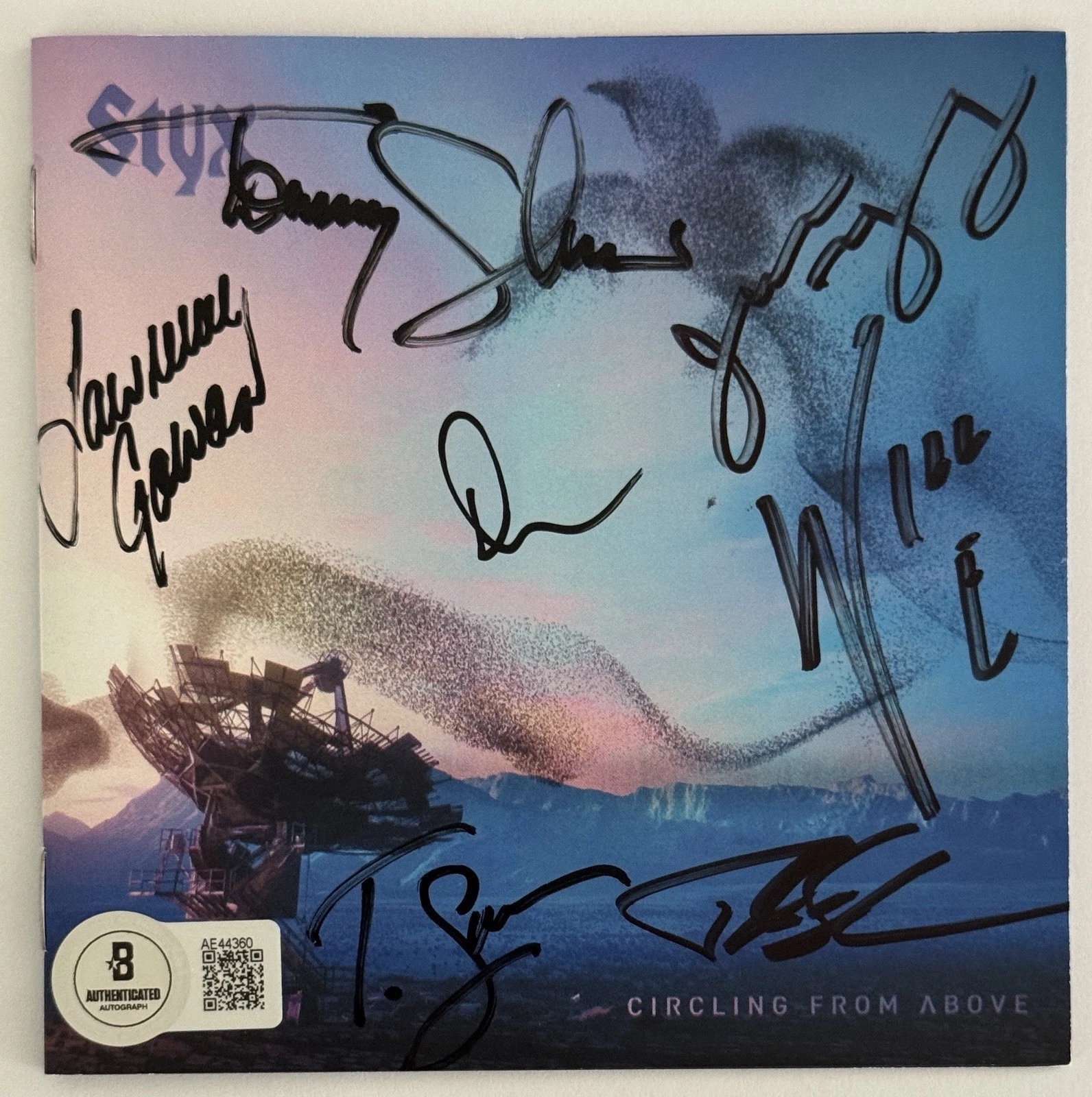 BAND SIGNED Styx AUTOGRAPH Circling From Above CD Booklet Book BAS Beckett COA