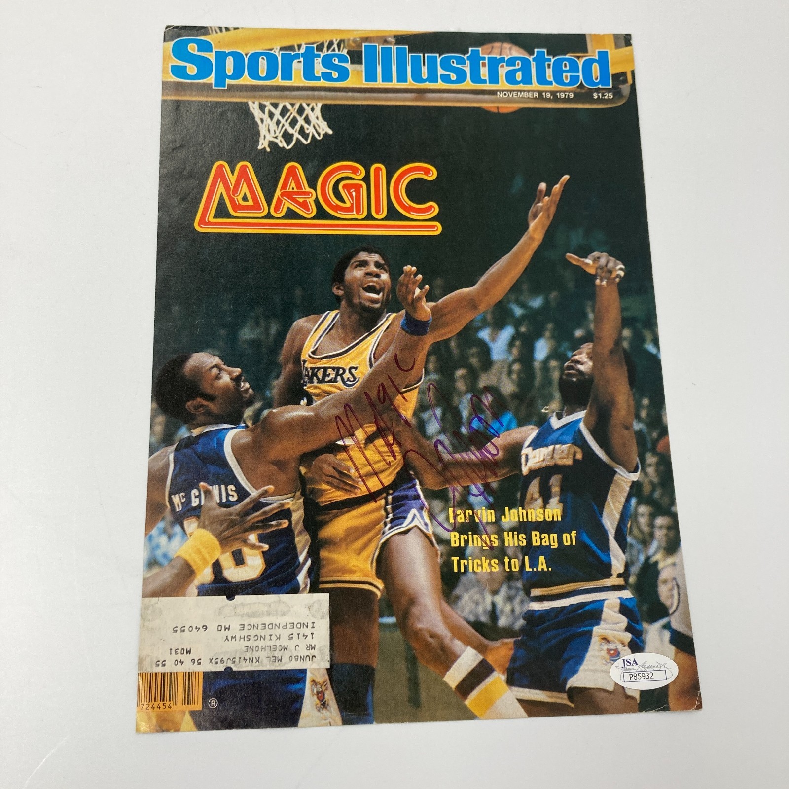 Magic Johnson Signed Vintage 1979 Sports Illustrated Cover JSA COA