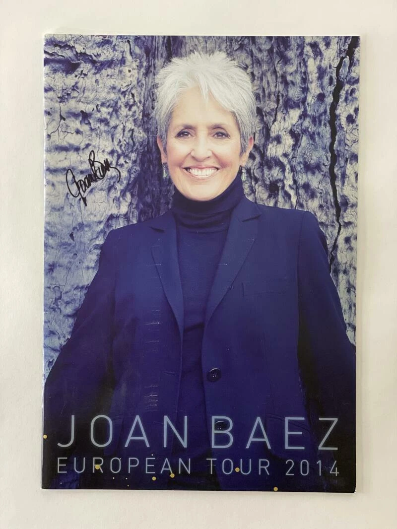 JOAN BAEZ SIGNED AUTOGRAPH 2014 EUROPEAN TOUR BOOK PROGRAM - FOLK ROCK LEGEND