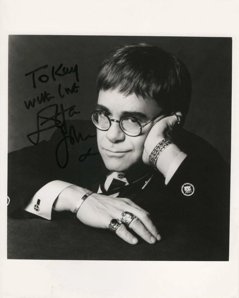 ELTON JOHN SIGNED AUTOGRAPH 8X10 PHOTO 