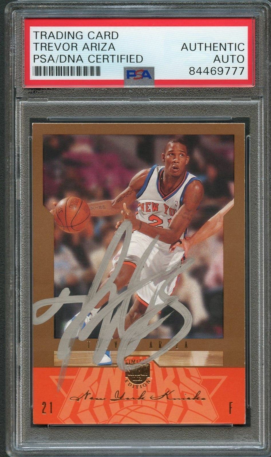 2004-05 SkyBox LIMITED EDITION #118 Trevor Ariza Signed Card AUTO PSA Slabbed Kn