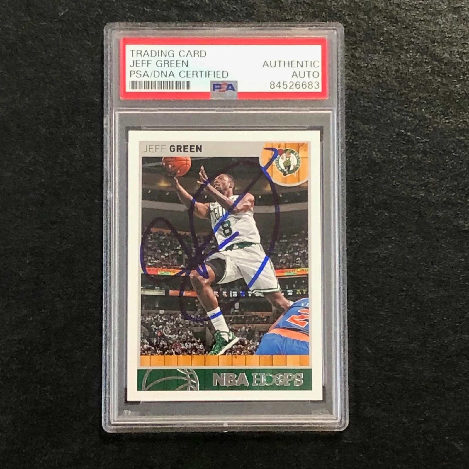 2013-14 NBA Hoops #21 Jeff Green Signed Card AUTO PSA/DNA Slabbed Celtics