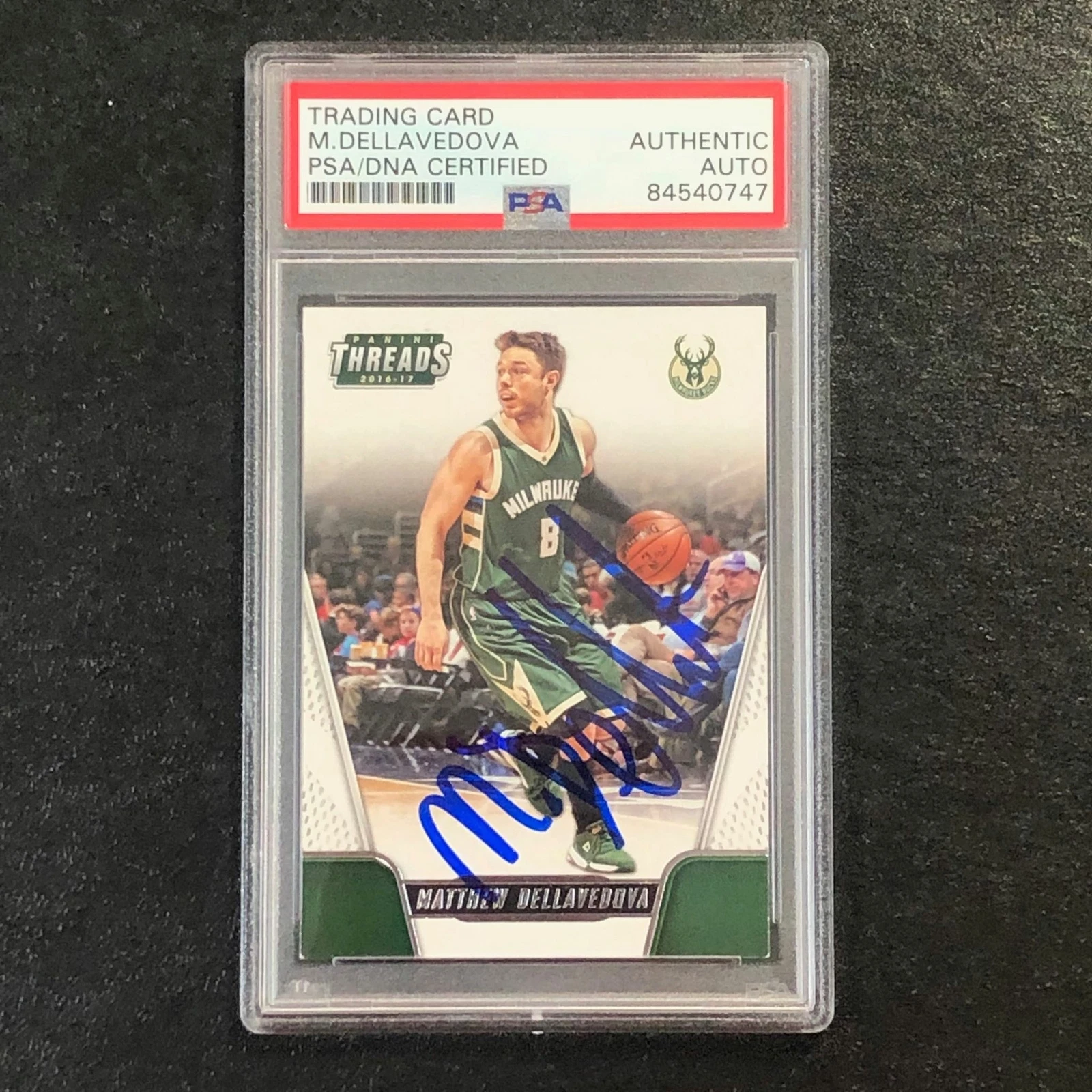 2016-17 Panini Threads #113 Matthew Dellavedova Signed Card AUTO PSA Slabbed Buc
