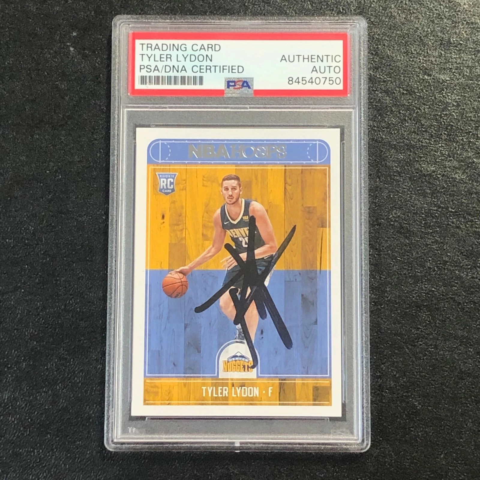 2017-18 NBA Hoops #274 Tyler Lydon Signed AUTO PSA Slabbed RC Nuggets