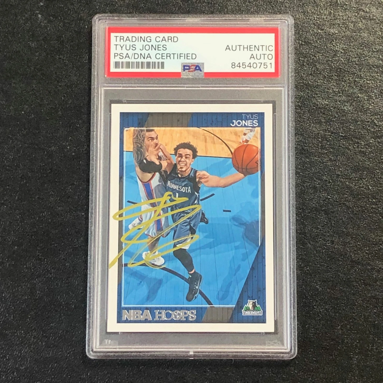 2016-17 NBA Hoops #244 Tyus Jones Signed Card AUTO PSA Slabbed Minnesota Timberw