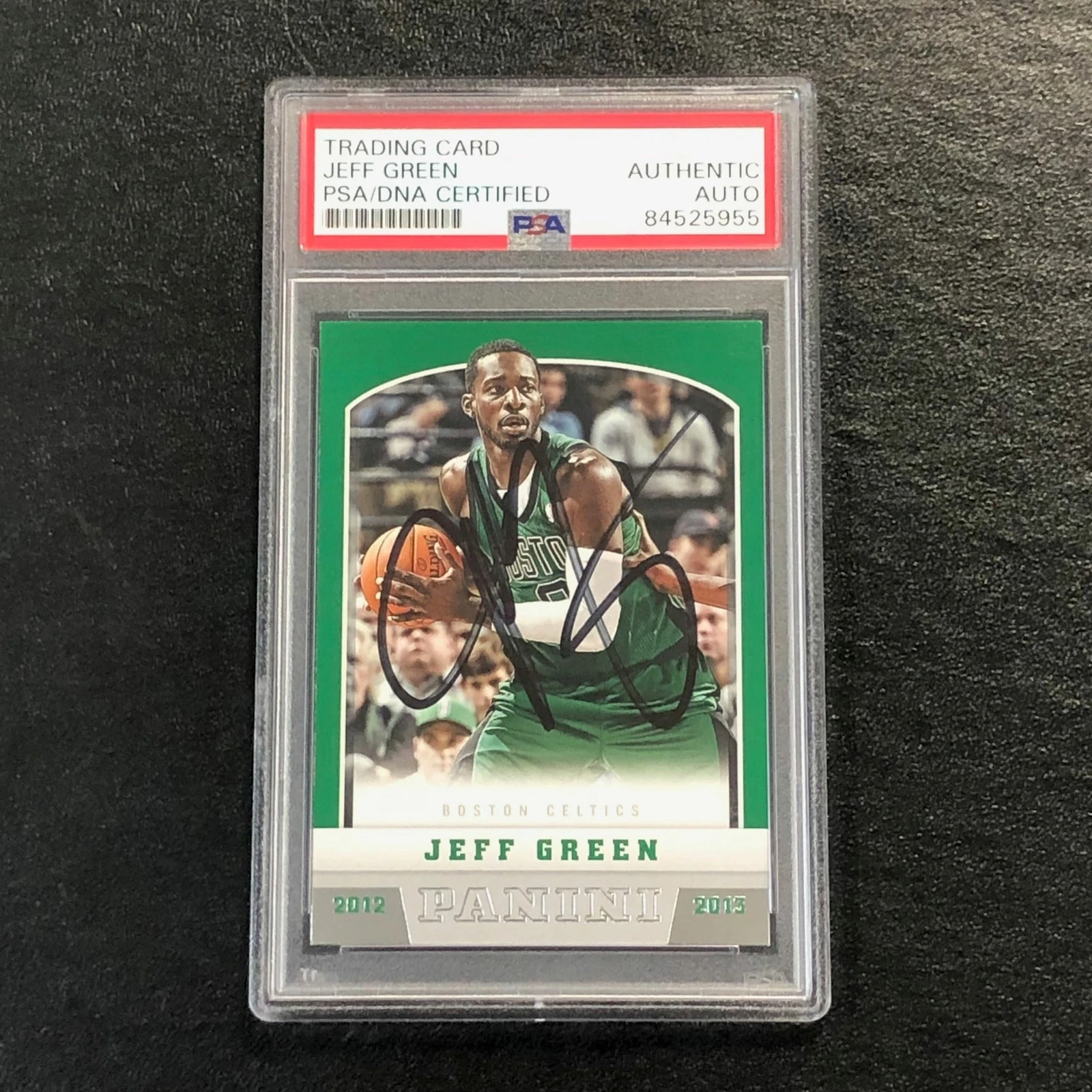 2012-13 Panini Basketball #79 Jeff Green Signed Card AUTO PSA/DNA Slabbed Celtic