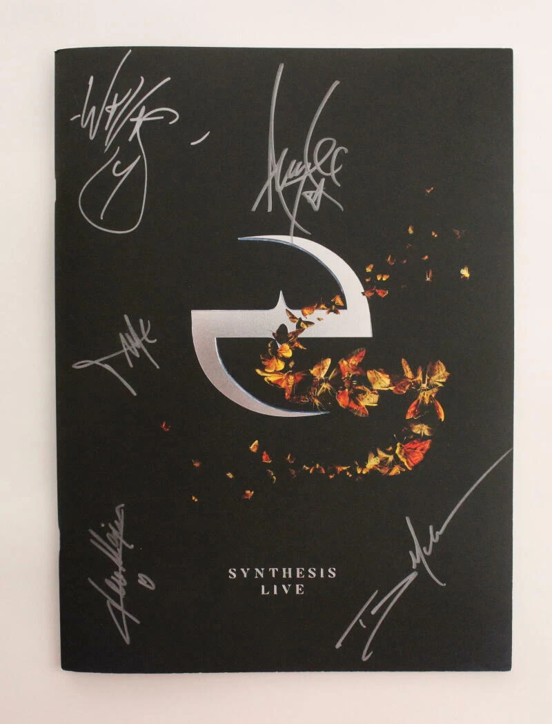 EVANESCENCE BAND (X5) SIGNED AUTOGRAPH SYNTHESIS TOUR PROGRAM BOOK AMY LEE JSA
