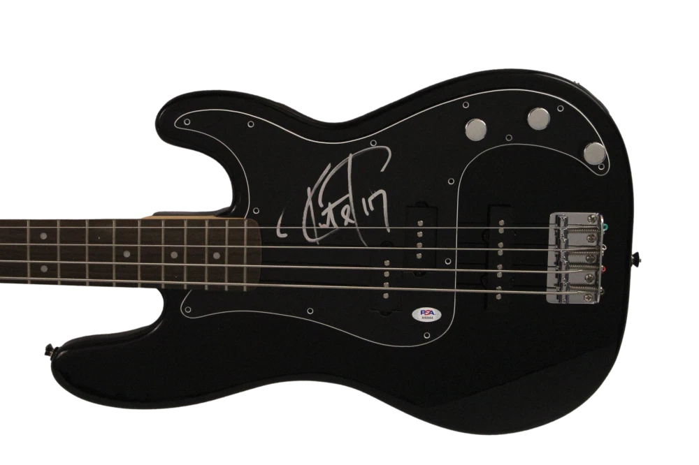 ROBERT TRUJILLO SIGNED AUTOGRAPH FENDER ELECTRIC BASS GUITAR - METALLICA PSA COA