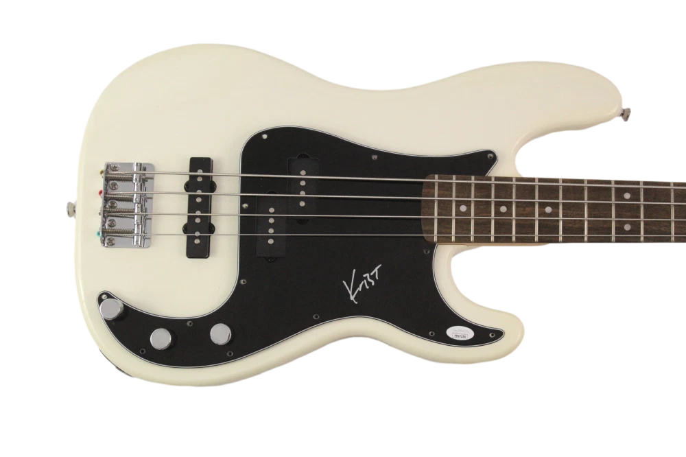 KRIST NOVOSELIC SIGNED AUTOGRAPH FENDER ELECTRIC BASS GUITAR . NIRVANA JSA COA