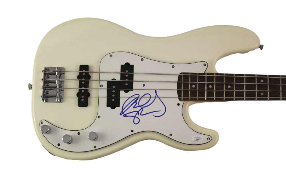 BILLY SHEEHAN SIGNED AUTOGRAPH FENDER ELECTRIC BASS GUITAR . LEGEND w/ JSA COA