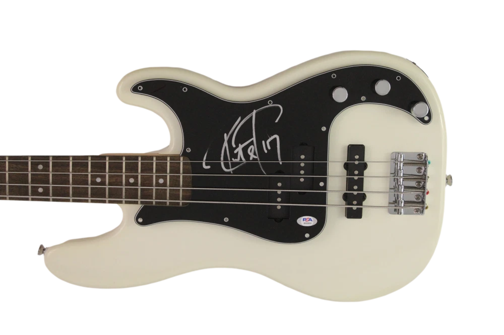 ROBERT TRUJILLO SIGNED AUTOGRAPH FENDER ELECTRIC BASS GUITAR  METALLICA PSA COA
