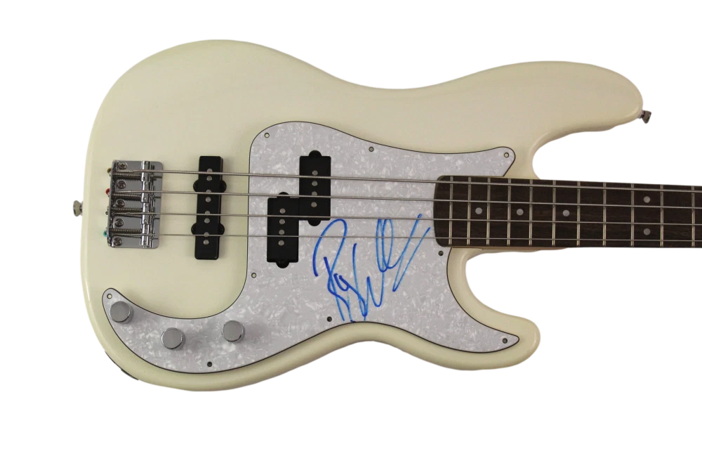 ROGER WATERS SIGNED AUTOGRAPH FENDER ELECTRIC BASS GUITAR   PINK FLOYD ICON JSA
