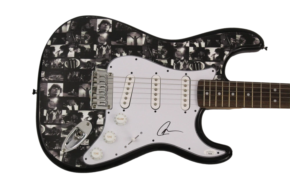 JOE JONAS BROTHERS SIGNED AUTOGRAPH CUSTOM 1/1 FENDER ELECTRIC GUITAR - JSA COA