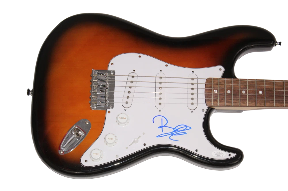 BILLIE EILISH SIGNED AUTOGRAPH FENDER ELECTRIC GUITAR - HAPPIER THAN EVER W/ JSA