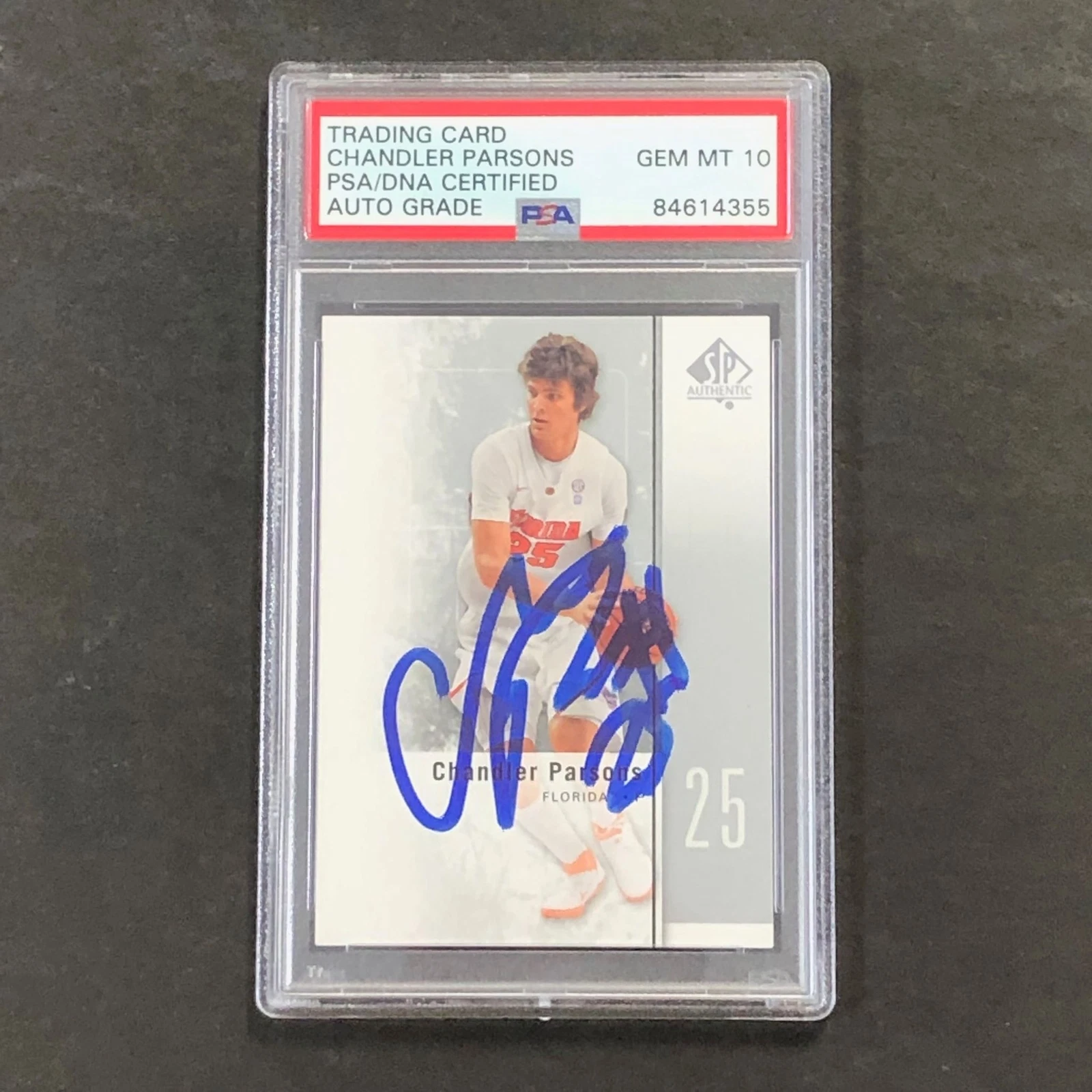 2011-12 SP Authentic #37 Chandler Parsons Signed Card AUTO 10 PSA/DNA Slabbed Fl