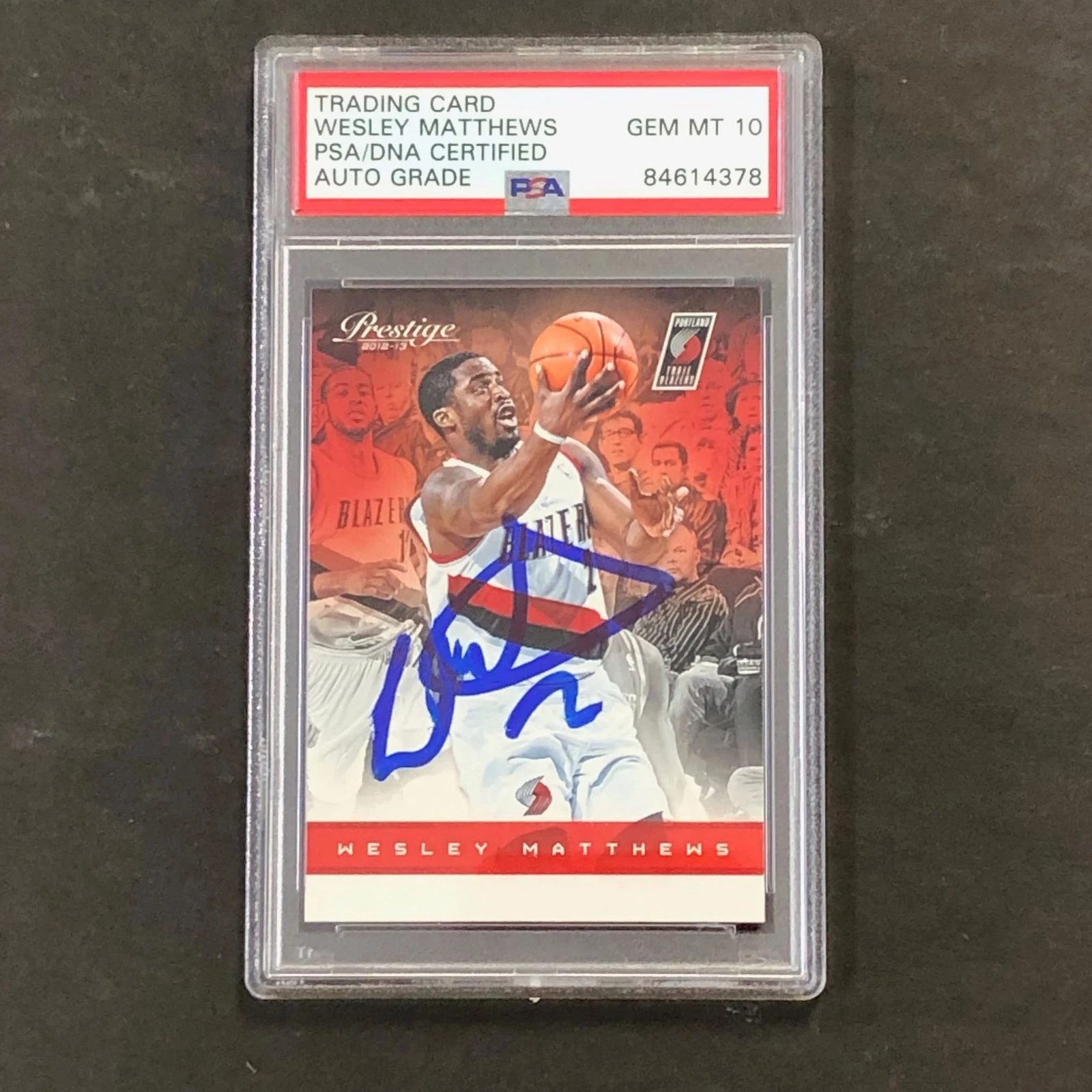 2012-13 Panini Prestige #98 Wesley Matthews Signed Card AUTO 10 PSA Slabbed