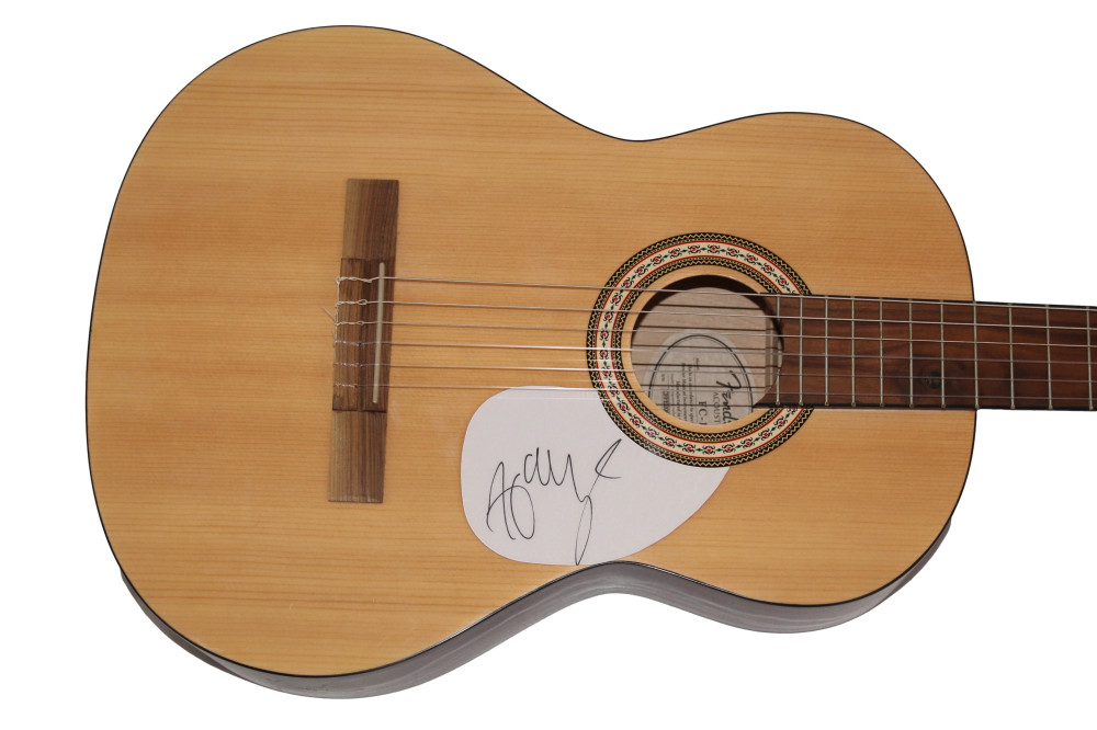 HARRY STYLES SIGNED AUTOGRAPH FULL SIZE FENDER ACOUSTIC GUITAR - VERY RARE! JSA