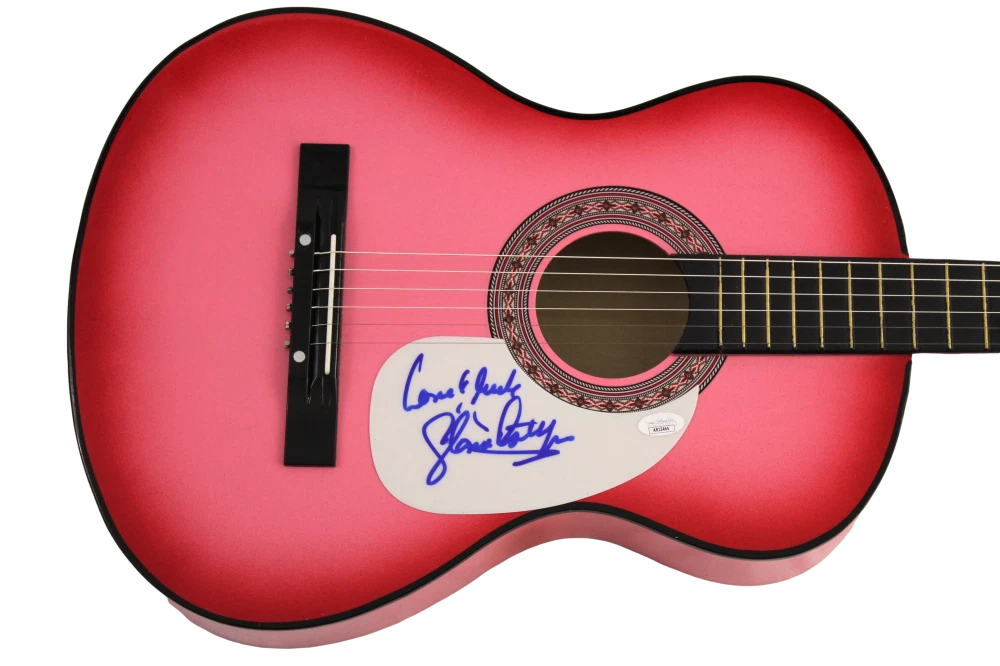 GLORIA ESTEFAN SIGNED AUTOGRAPH FULL SIZE PINK ACOUSTIC GUITAR RARE W/ JSA COA