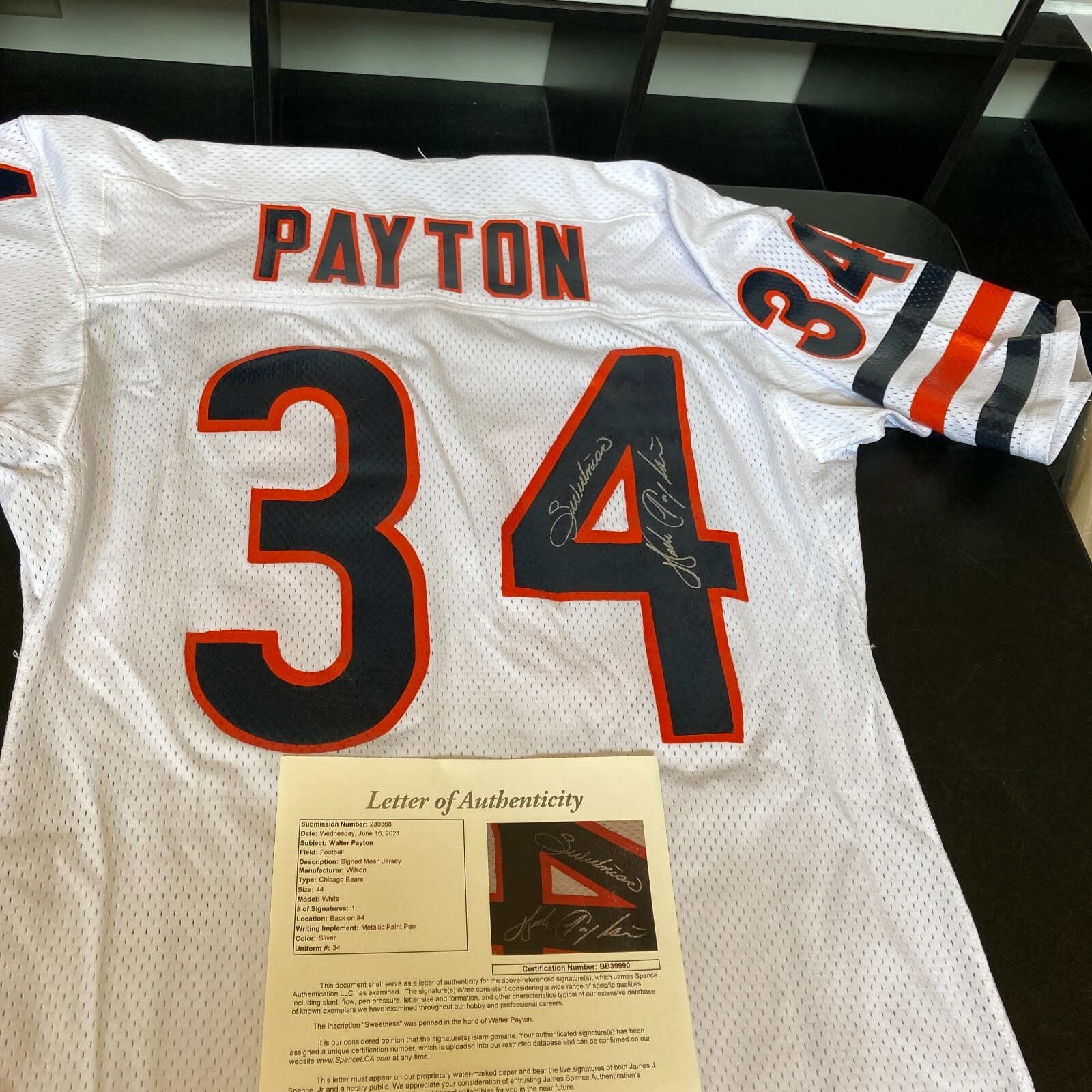 Stunning Walter Payton 