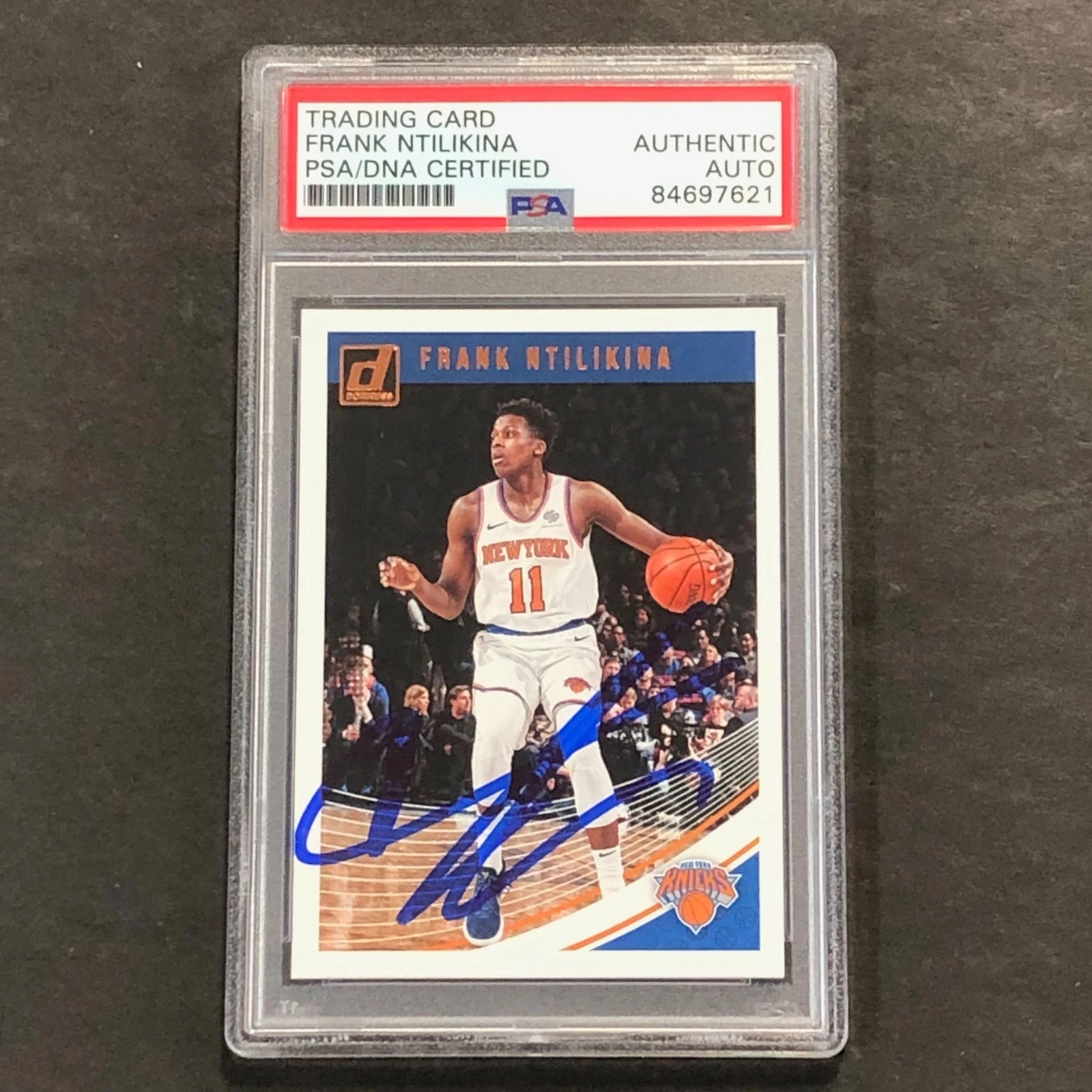2018-19 Panini Donruss #57 Frank Ntilikina Signed Card AUTO PSA Slabbed Knicks