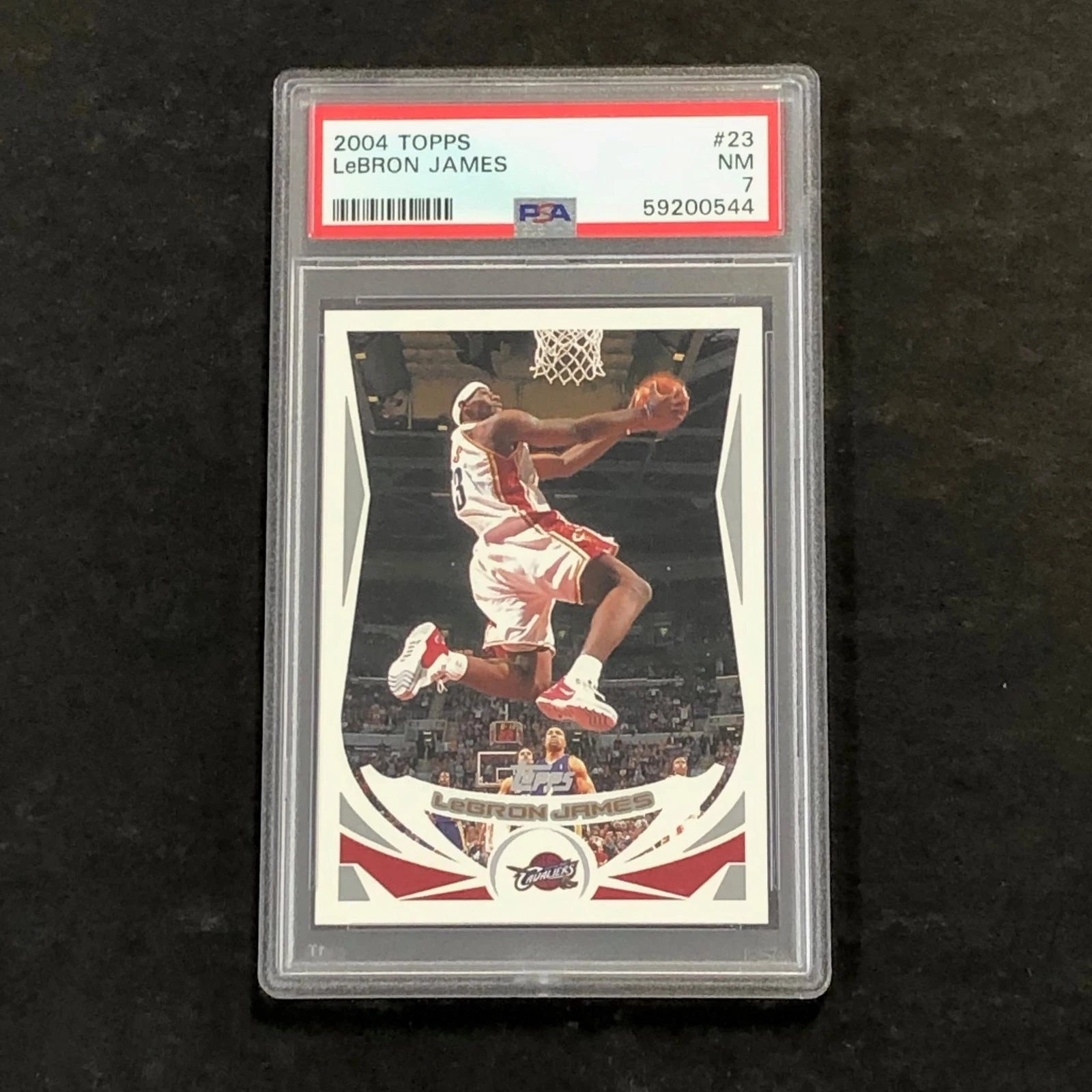 2004 Topps #23 Lebron James PSA 7 NM Cavaliers