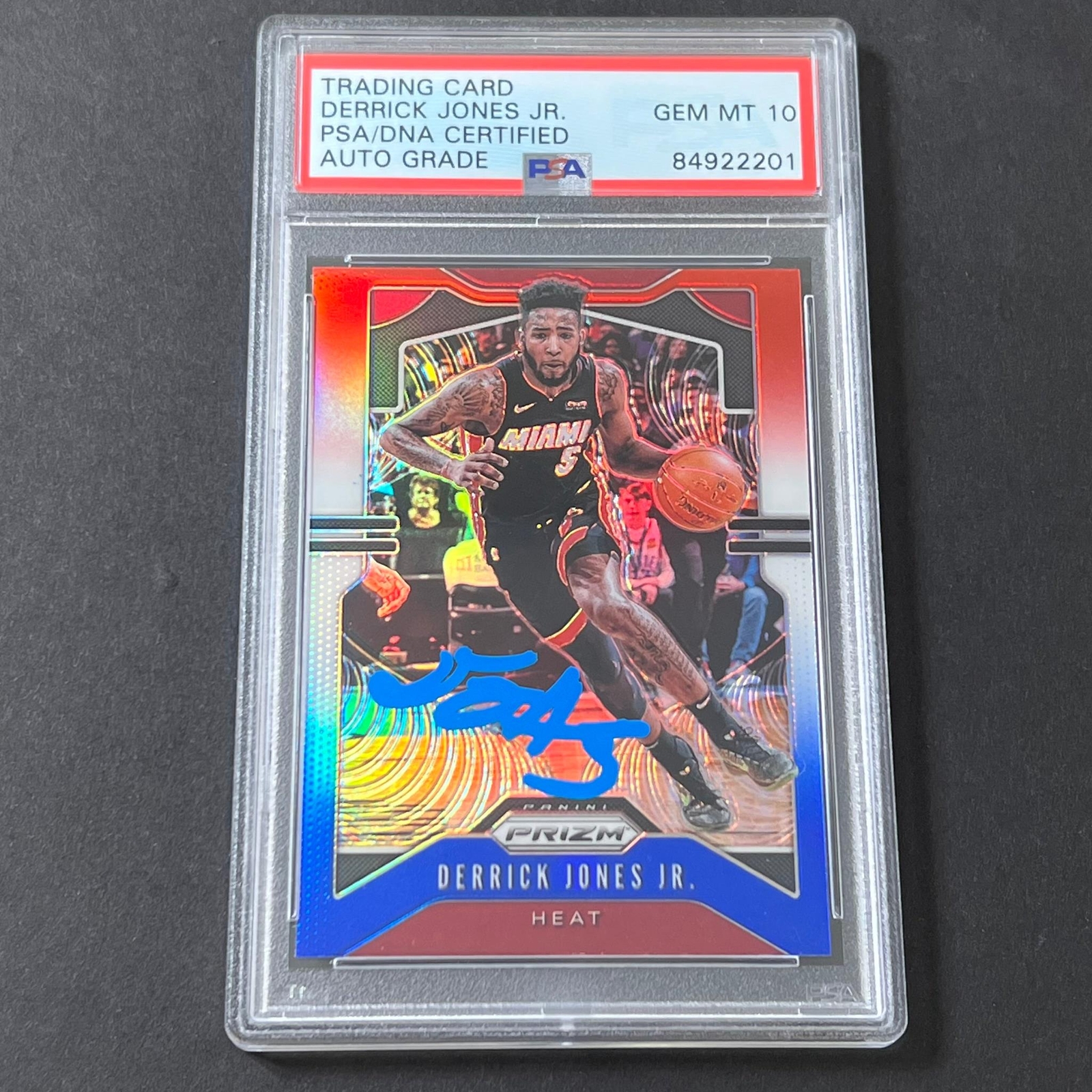 2019-20 Panini Prizm RWB #150 Derrick Jones Jr. Signed Card AUTO 10 PSA Slabbed