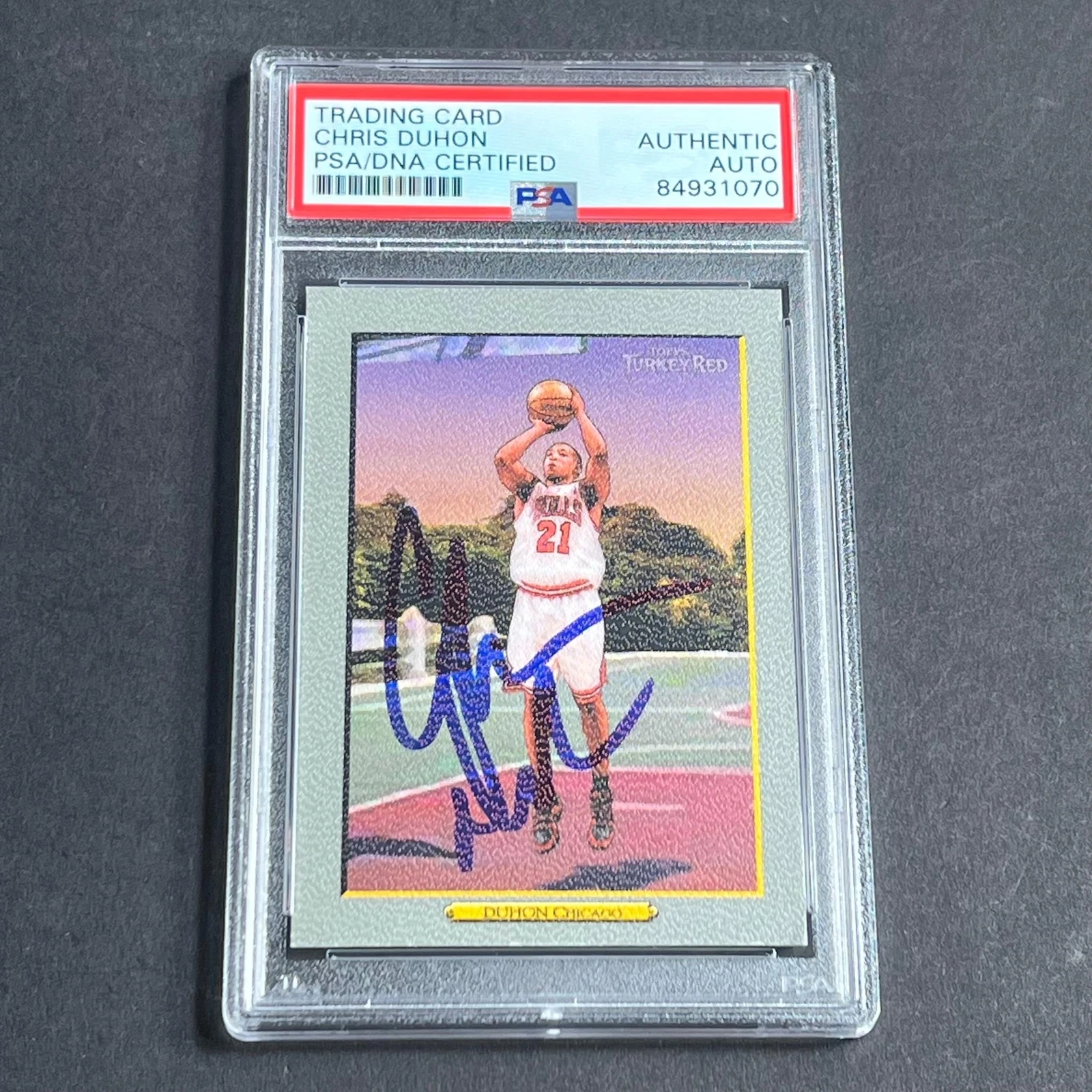 2006-07 Topps Turkey Red #65 Chris Duhon Signed Card AUTO PSA Slabbed Bulls
