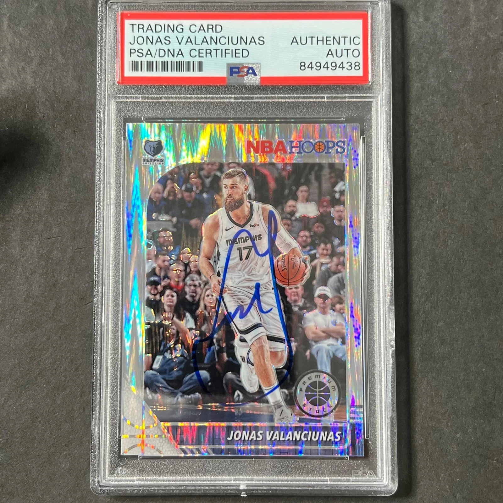 2019-20 Panini Hoops Premium Stock #274 Jonas Valanciunas Signed Card AUTO PSA S