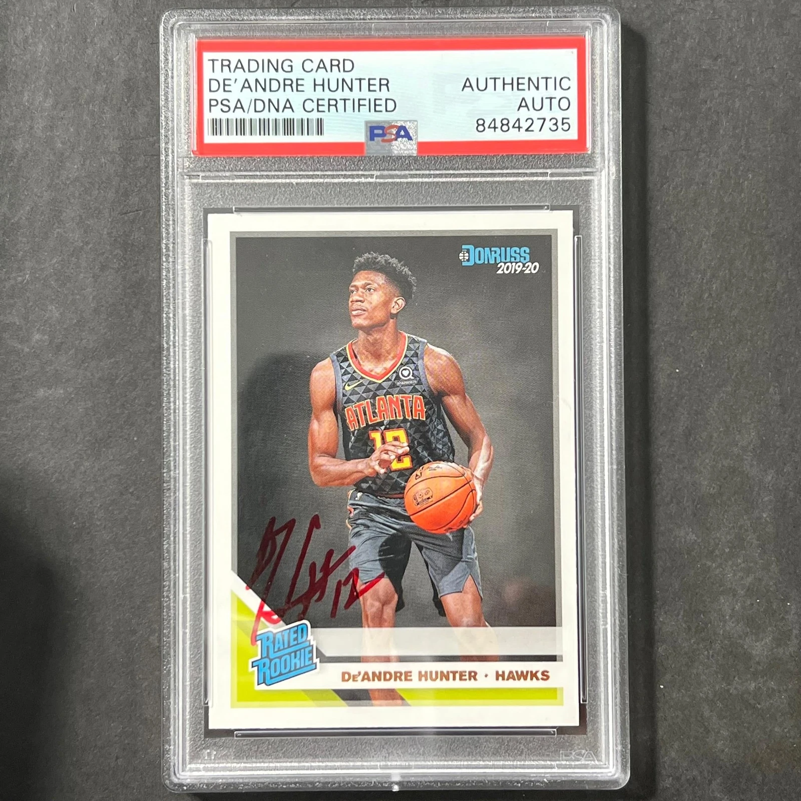 2019-20 Panini Donruss #204 De'Andre Hunter Signed Card AUTO PSA/DNA Slabbed Haw
