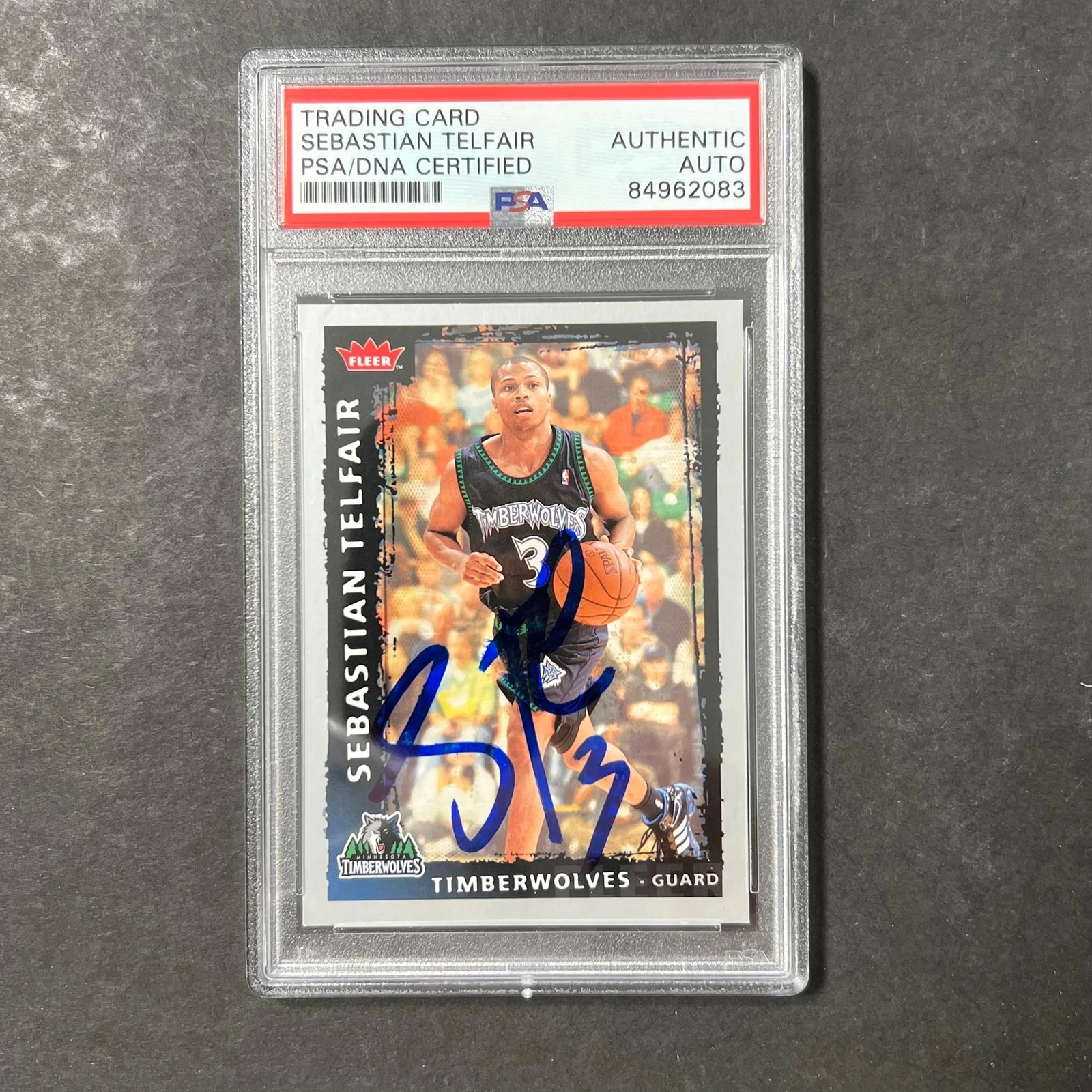 2008-09 Fleer Basketball #188 Sebastian Telfair Signed Card AUTO PSA/DNA Slabbed