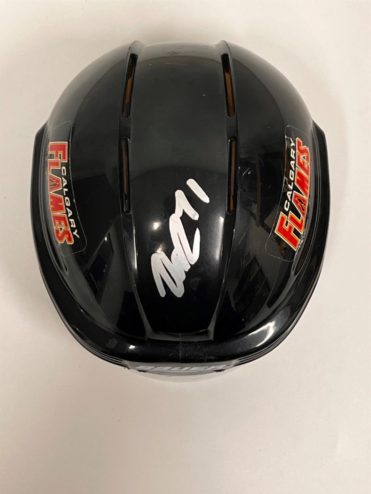 WALKER DUEHR SIGNED MINI HELMET PSA/DNA CALGARY FLAMES AUTOGRAPHED COLLECTIBLE MEMORABILIA