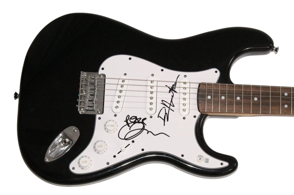 Dave Matthews & Tim Reynolds Signed Autograph Fender Guitar DMB w/ Beckett COA