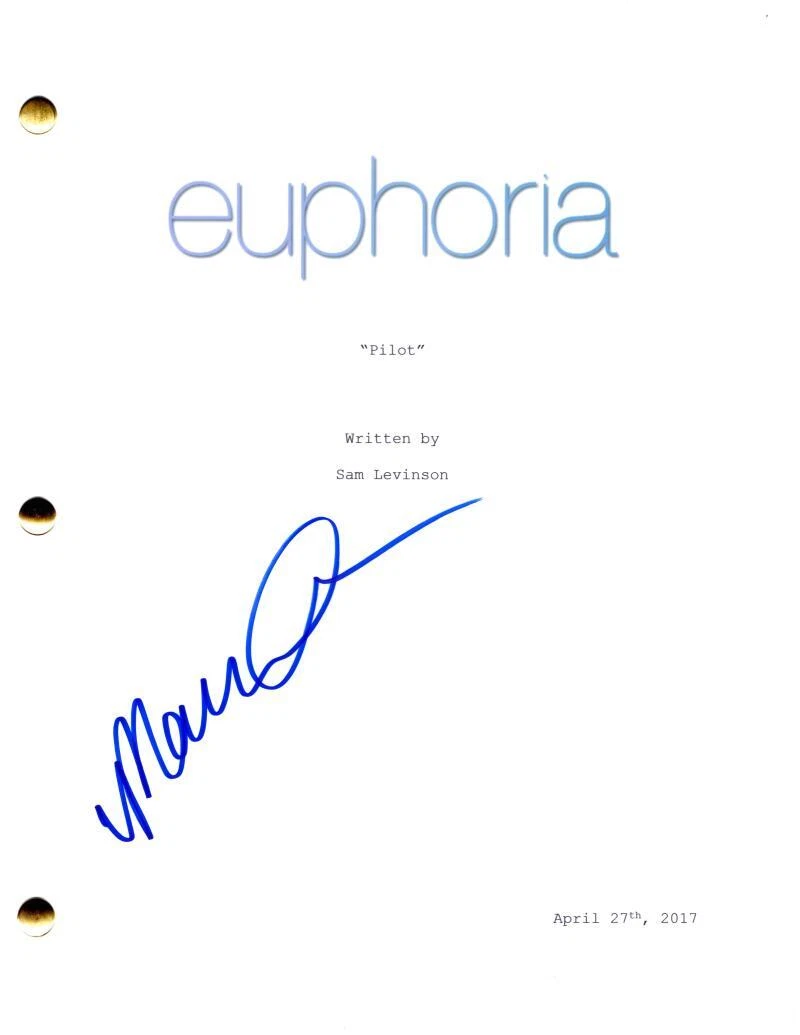 Maude Apatow Signed Autograph Euphoria Full Pilot Script Screenplay Lexi Howard