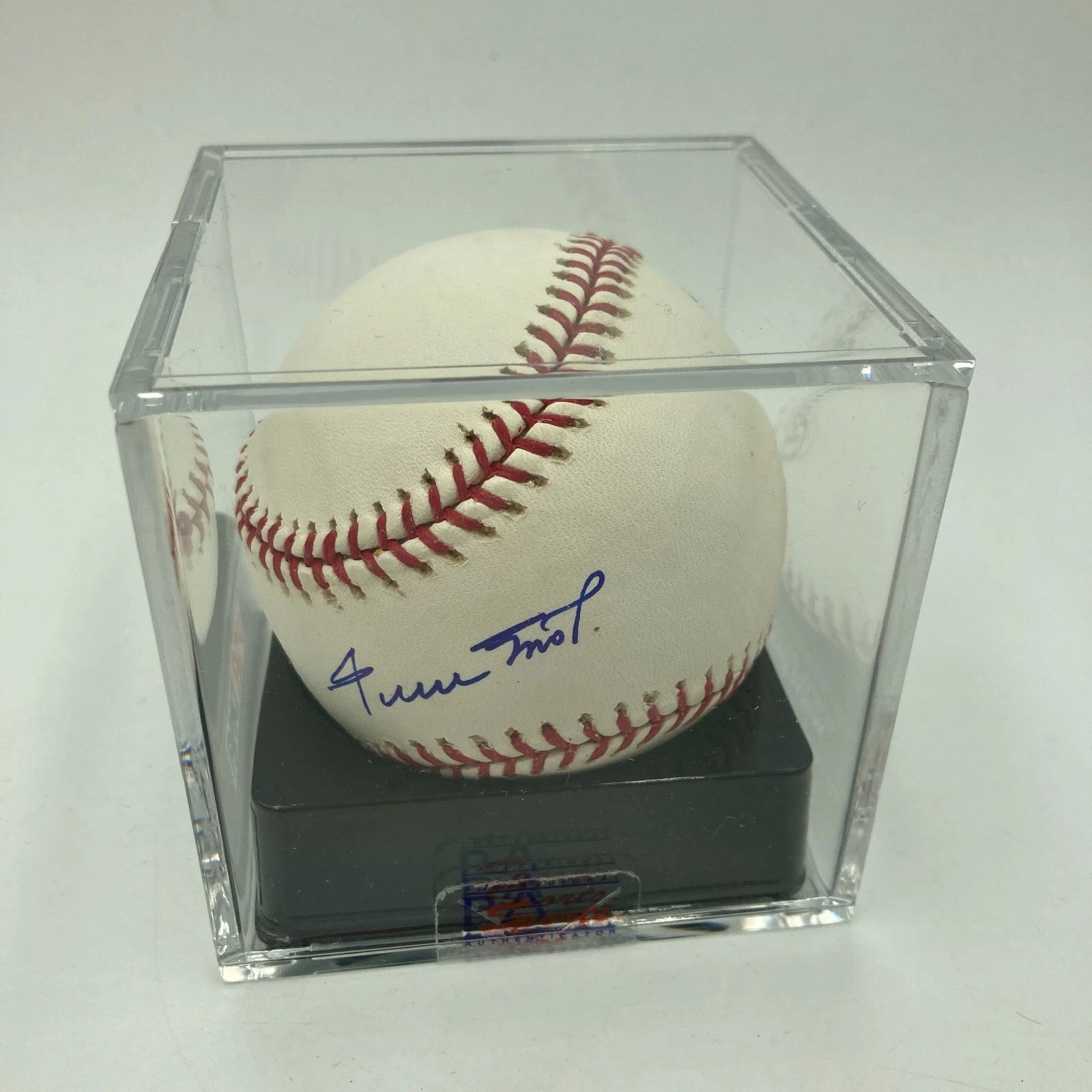 Willie Mays Signed Major League Baseball PSA DNA Graded 10 GEM MINT