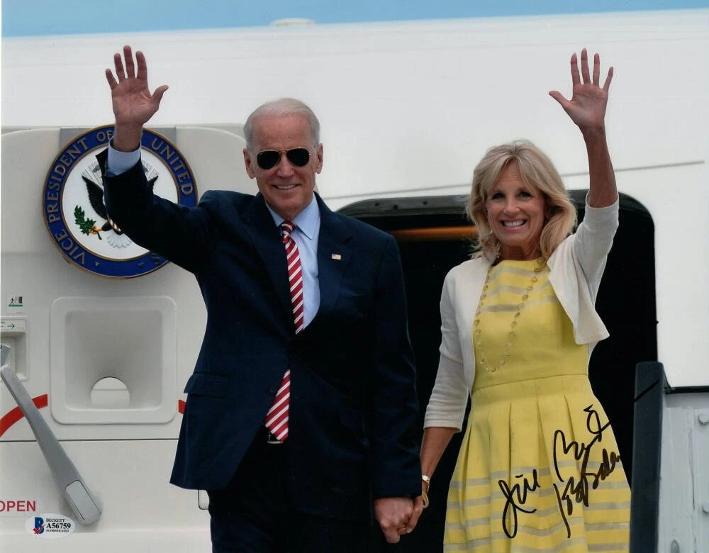 PRESIDENT JOE BIDEN & JILL SIGNED AUTOGRAPH 11x14 PHOTO - AIR FORCE ONE BECKETT