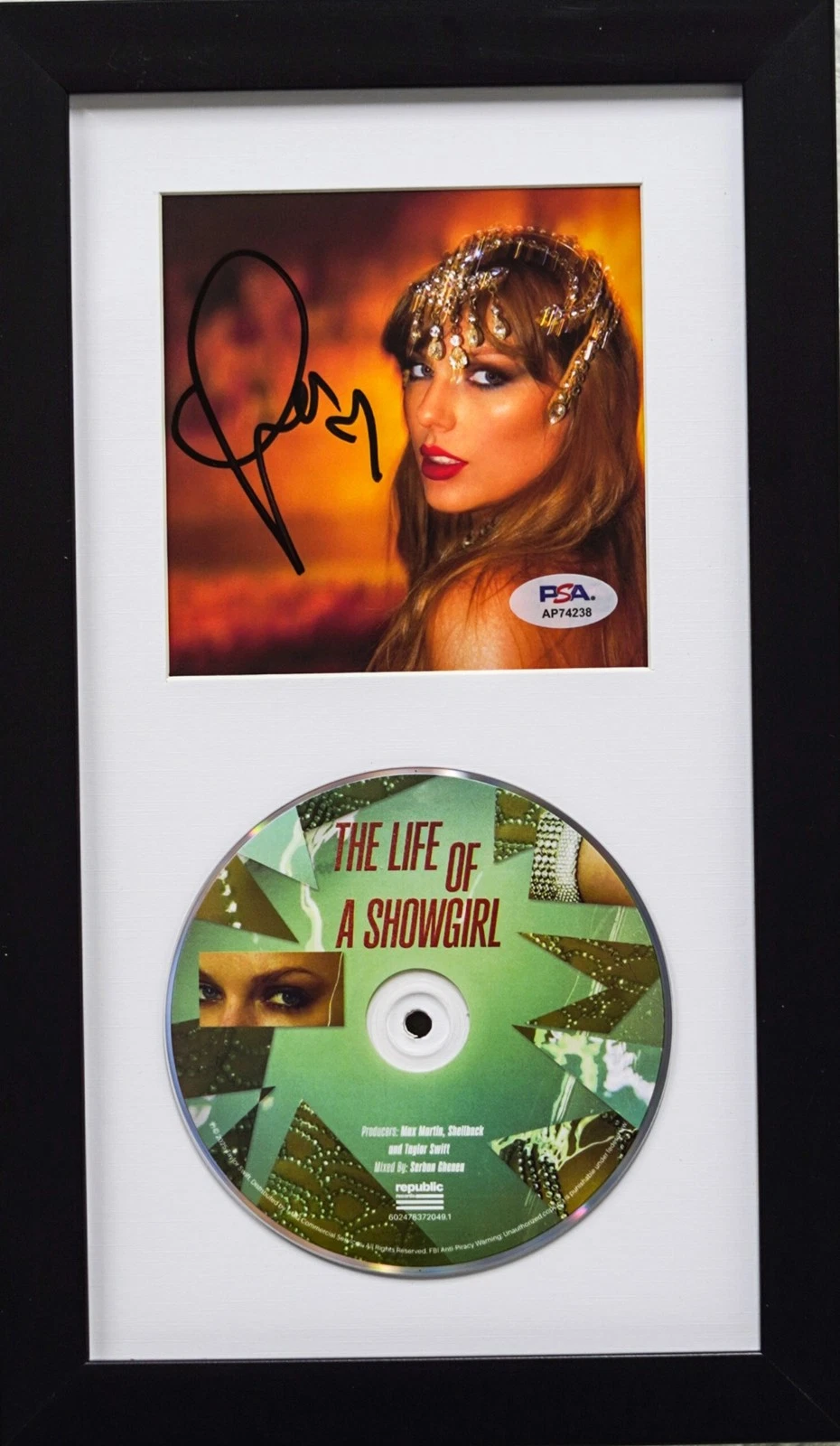 Taylor Swift Signed CD Cover Framed PSA/DNA The Life of a Showgirl