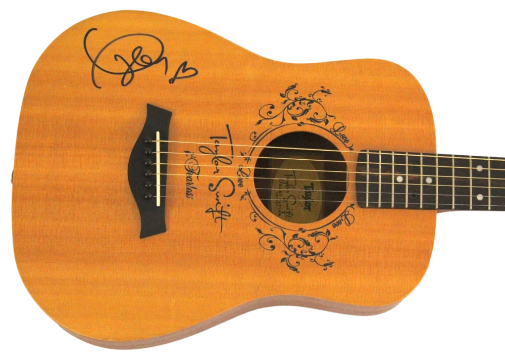 Taylor Swift Signed Autograph 34
