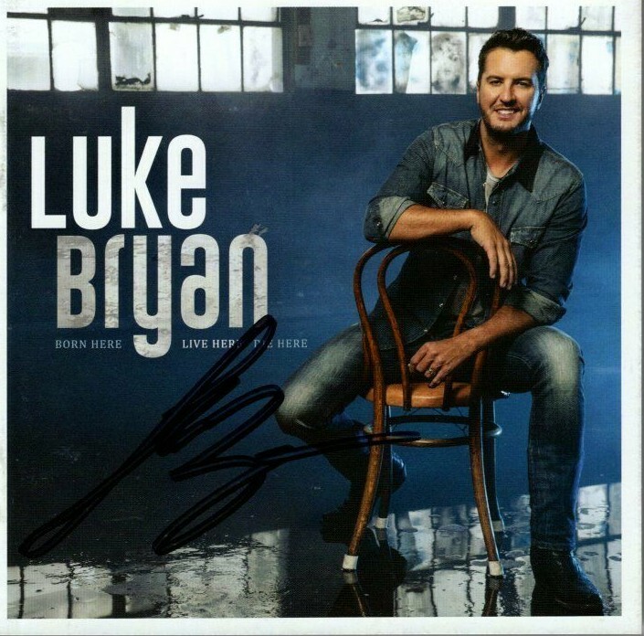 LUKE BRYAN Signed BORN HERE LIVE HERE DIE HERE CD Booklet w/ Hologram COA
