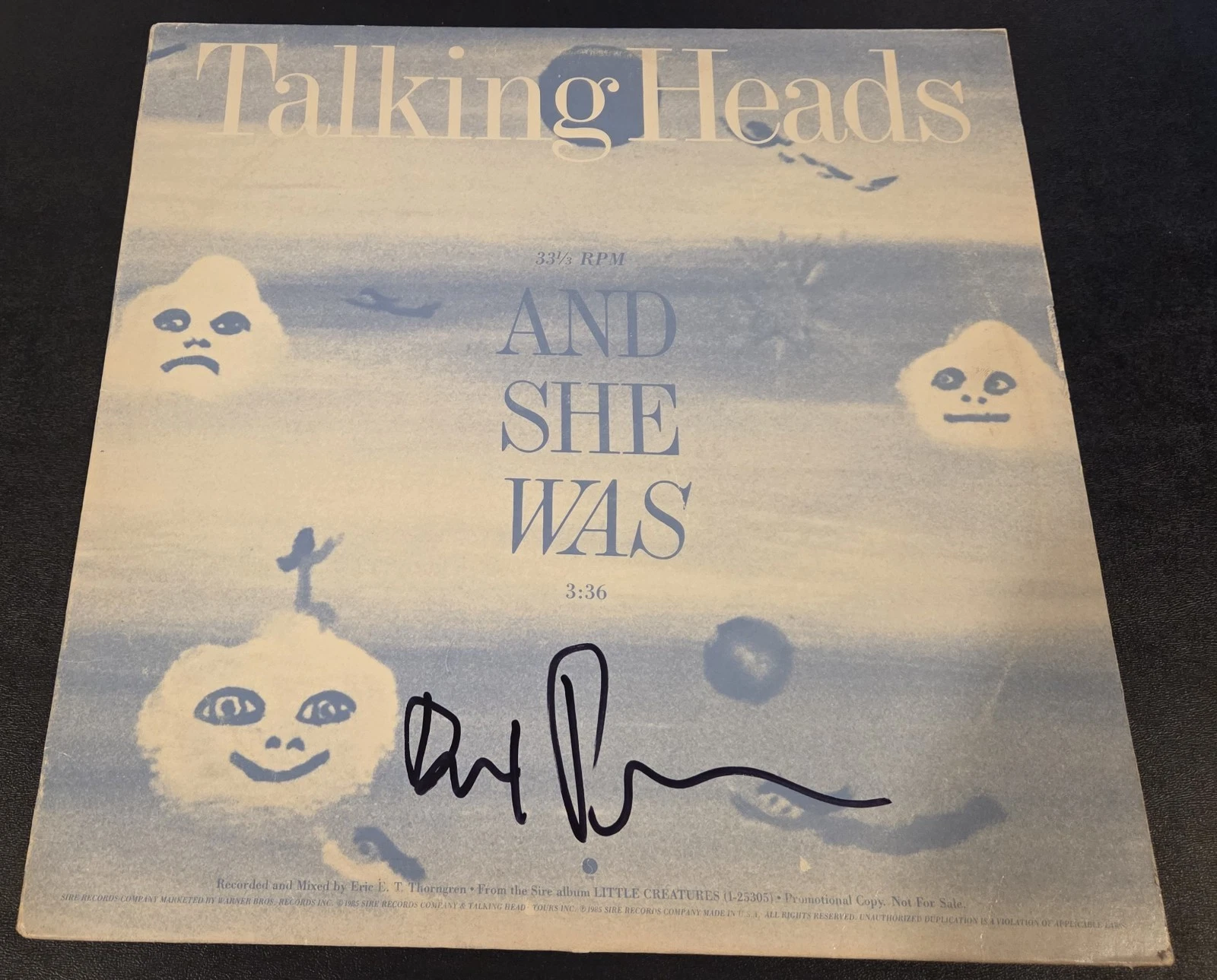 TALKING HEADS DAVID BYRNE signed autographed 