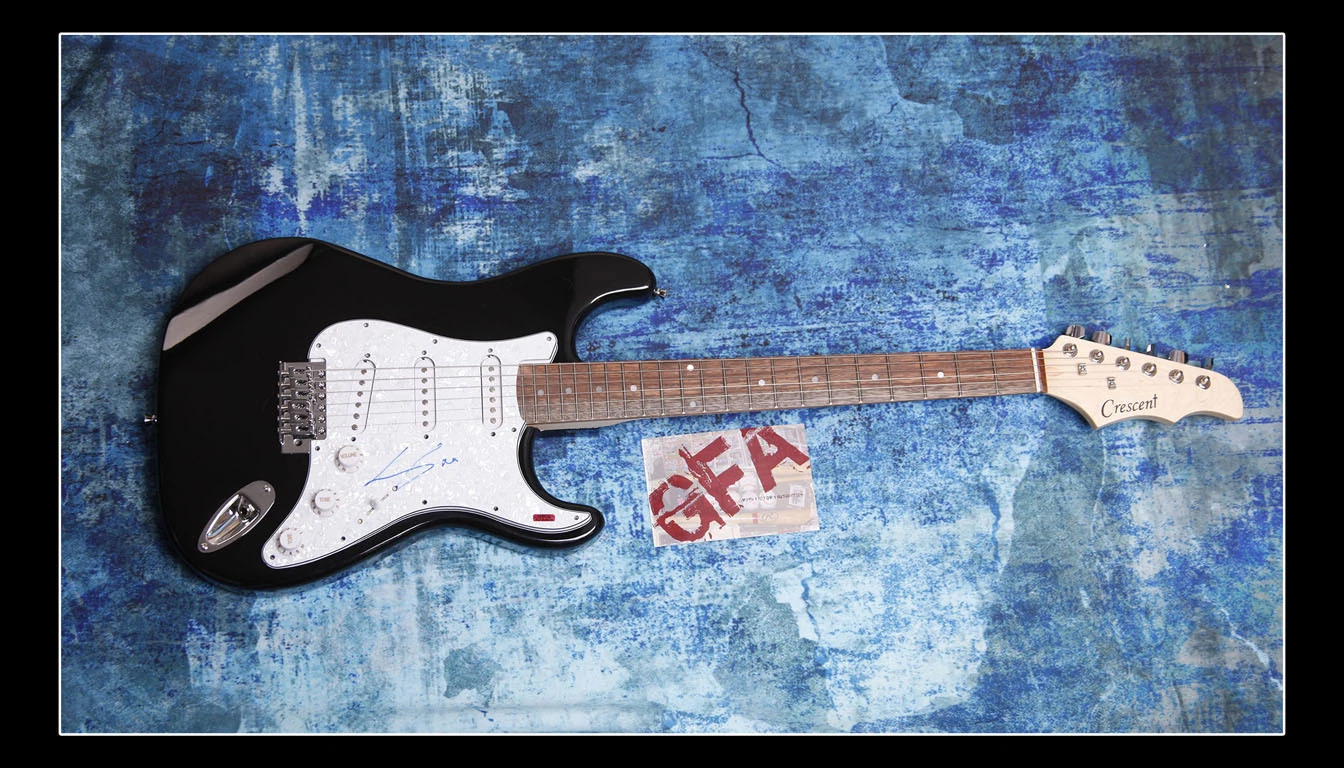 **GFA* Vegas Girl *CONOR MAYNARD* Signed Electric Guitar C3 PROOF COA**