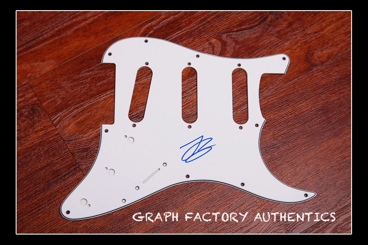 **GFA THE MELVINS ROCK BAND * BUZZ OSBORNE * SIGNED ELECTRIC PICKGUARD AD1 COA** COLLECTIBLE MEMORABILIA