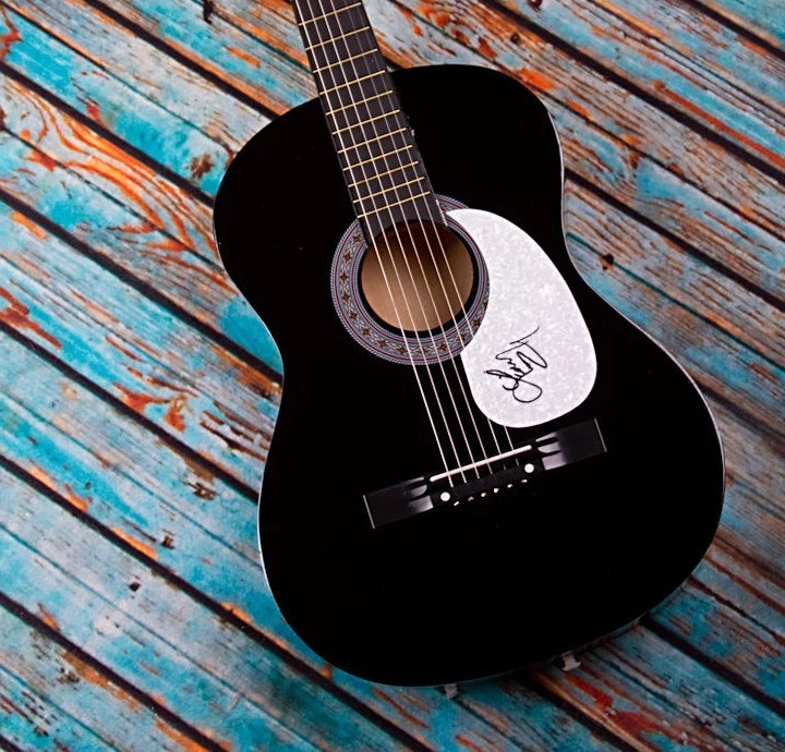 GFA Country Guitarist * LINDSAY ELL * Signed Acoustic Guitar MH1 COA