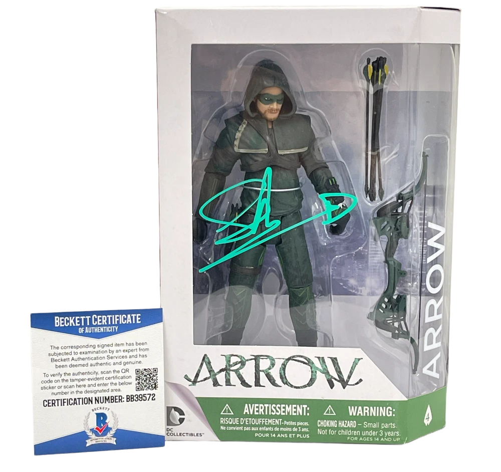 STEPHEN AMELL SIGNED DC COLLECTIBLES ARROW FIGURE AUTHENTIC AUTOGRAPH BECKETT