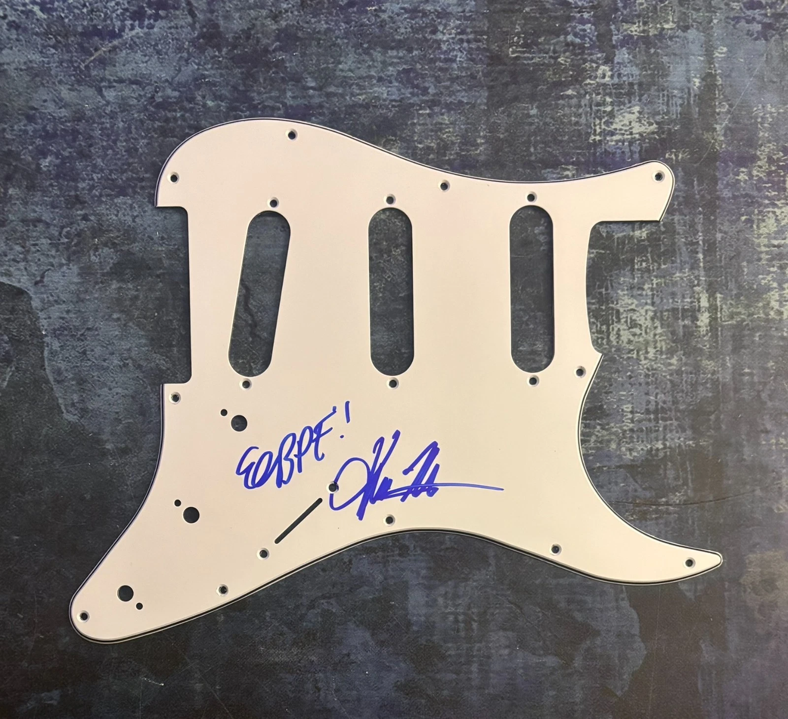 GFA Kevin McKeown  Eric Owen * BLACK PISTOL FIRE * Signed Electric Pickguard COA