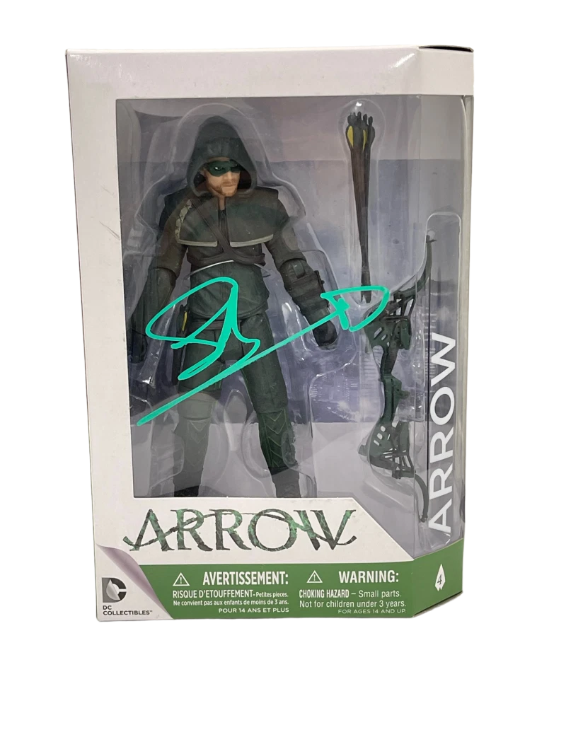 STEPHEN AMELL SIGNED DC COLLECTIBLES ARROW FIGURE AUTHENTIC AUTOGRAPH BECKETT 2