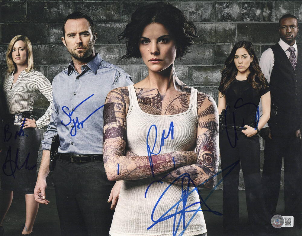 BLINDSPOT CAST SIGNED 11X14 PHOTO JAIMIE ALEXANDER AUTHENTIC AUTOGRAPH BECKETT