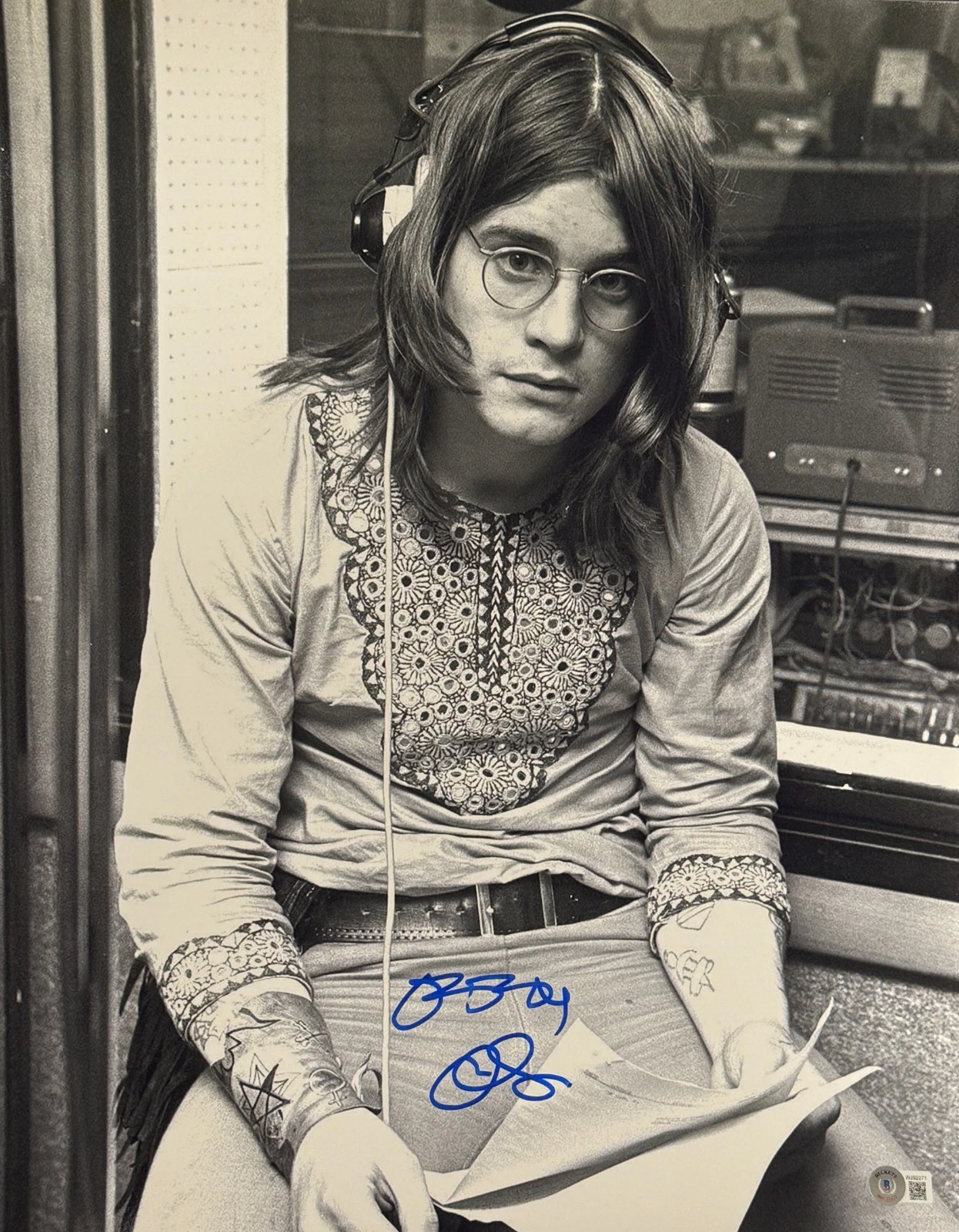 Ozzy Osbourne Signed 16x20 Photo Sabbath Authentic Autograph Beckett Witness